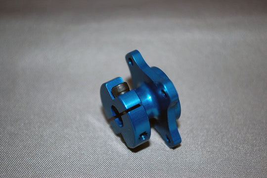 IRS 1/10th Narrow Left Side Clamp Hub (1/2")(Blue), IRS-215nbl