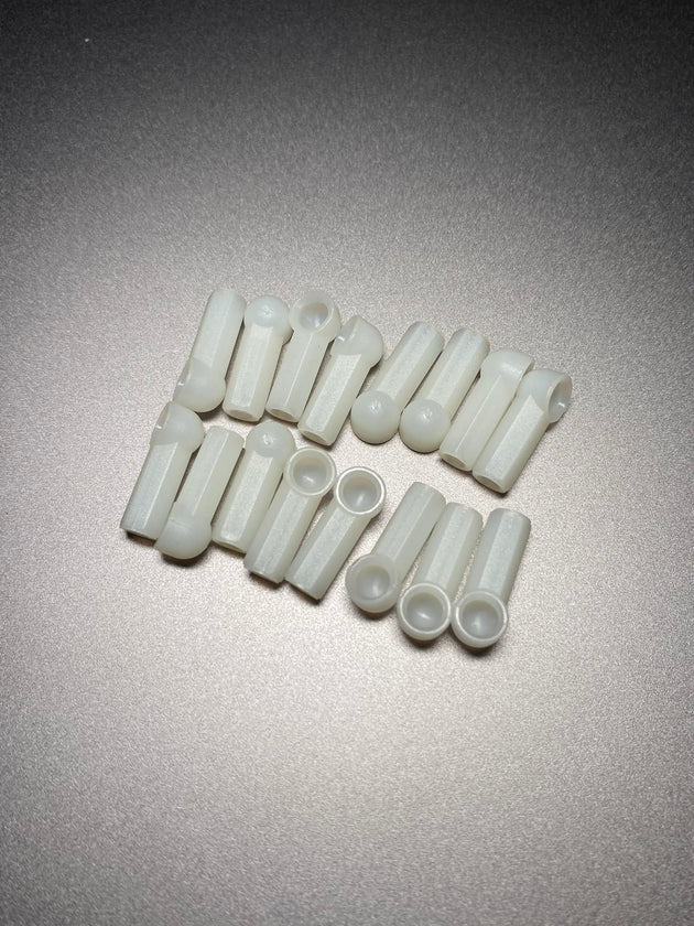 RC10 Ball Cups 10/10T/GT, 16 pcs 