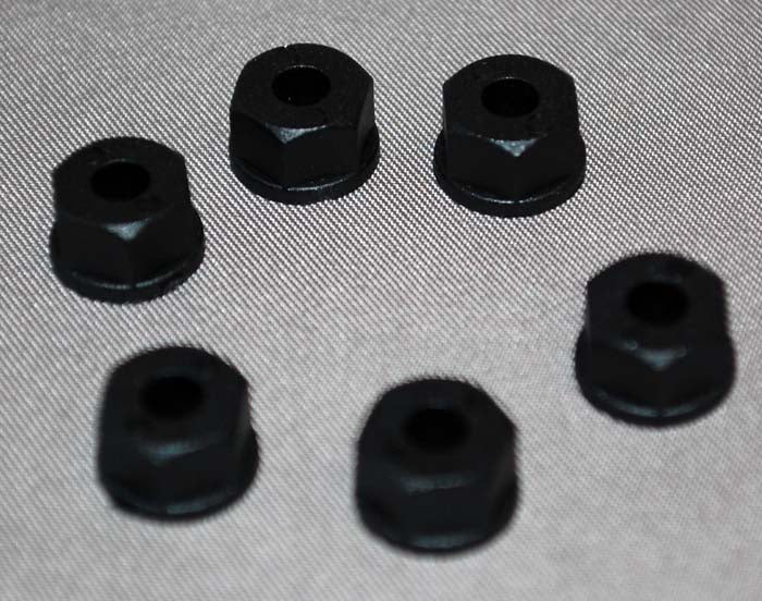 8/32 Nylon Lock-Nuts (6)